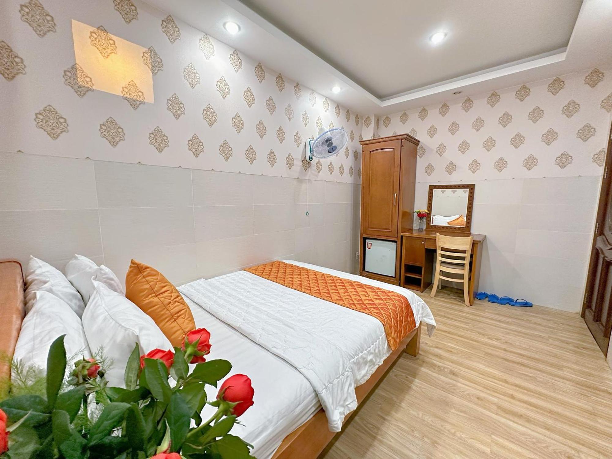 Hotel do amor Gia Bao 2 *